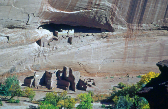Anasazi rock dwellings